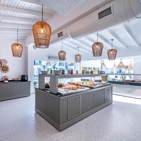 Paloma Family Club 4*