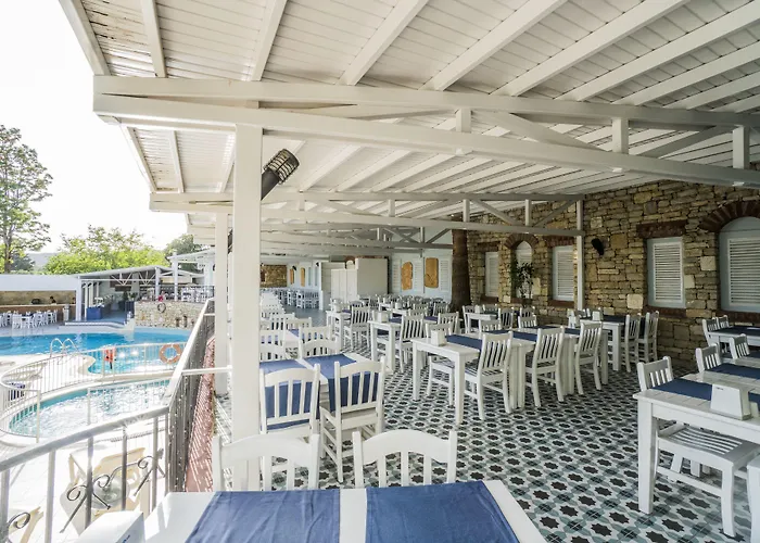 מלון Paloma Family Club 4*